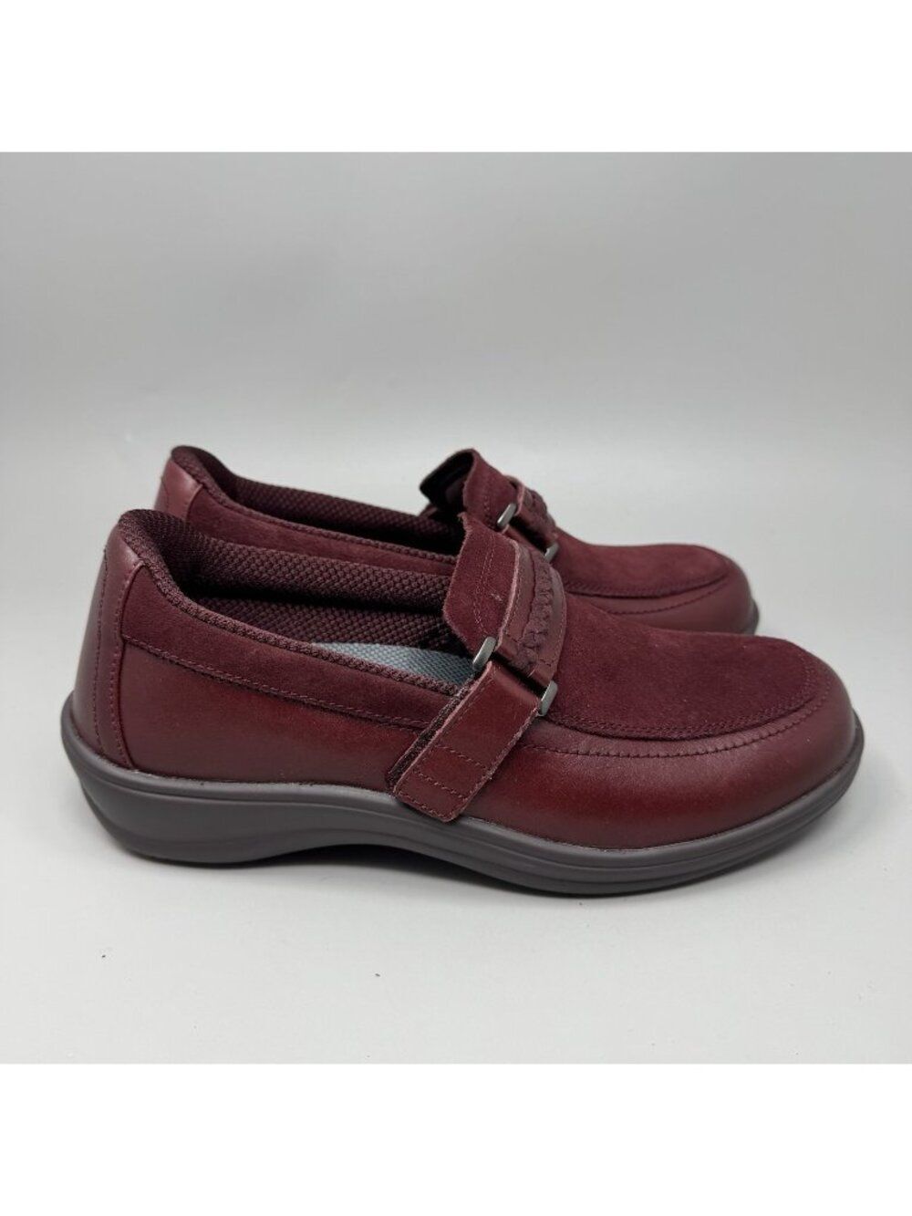 Orthofeet Chelsea 819 Loafers Womens Size 8 Wide Burgundy Leather Comfort Shoes